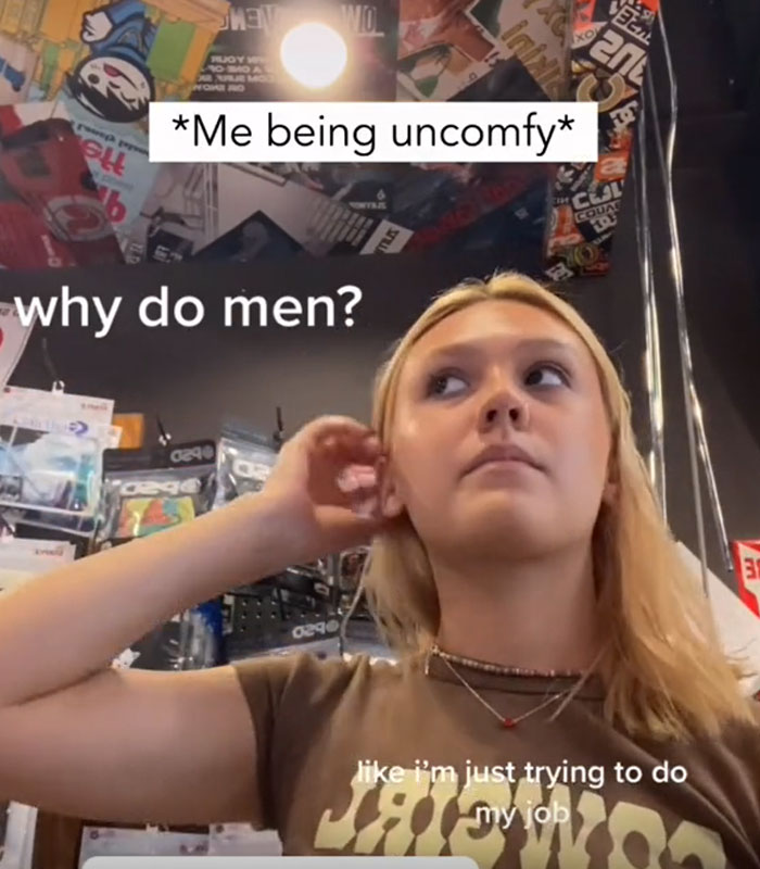 Young Woman Films Her Customer's Cringy Attempts To Hit On Her At Work Despite Her Not Being Interested, Goes Viral Young Woman Films Her Customer's Cringy Attempts To Hit On Her At Work Despite Her Not Being Interested, Goes Viral