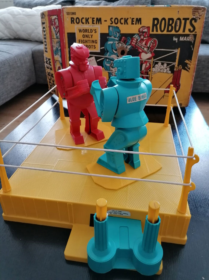 Rock'em Sock'em Robots