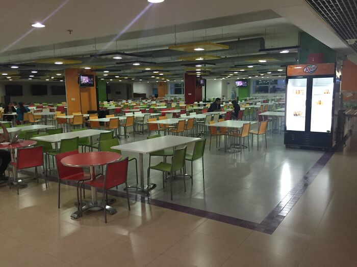 Employee's Lunch Policy Gets Changed Because Of The Office Drama Queen, They Execute Malicious Compliance Employee's Lunch Policy Gets Changed Because Of The Office Drama Queen, They Execute Malicious Compliance