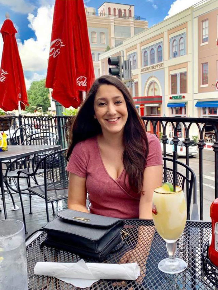 The Background Of My Friends Picture Looks Like A Rendering