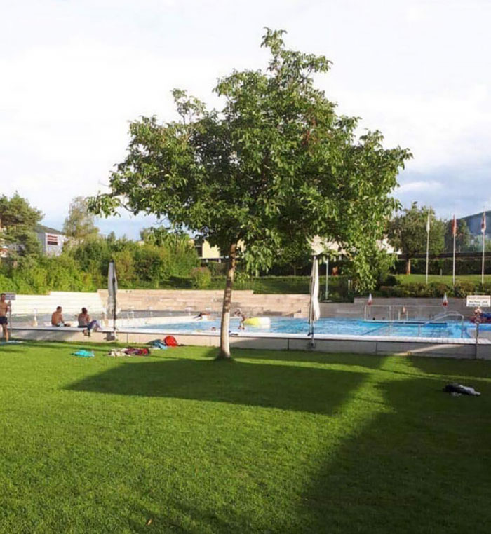 Textures: Ultra, Shader: Ultra, Water: Ultra, Shadows: Low