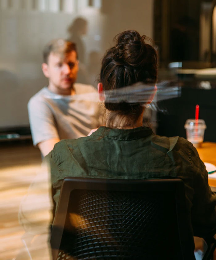 30 Psychological Tricks That "Blew People's Minds" When They First Learned Them