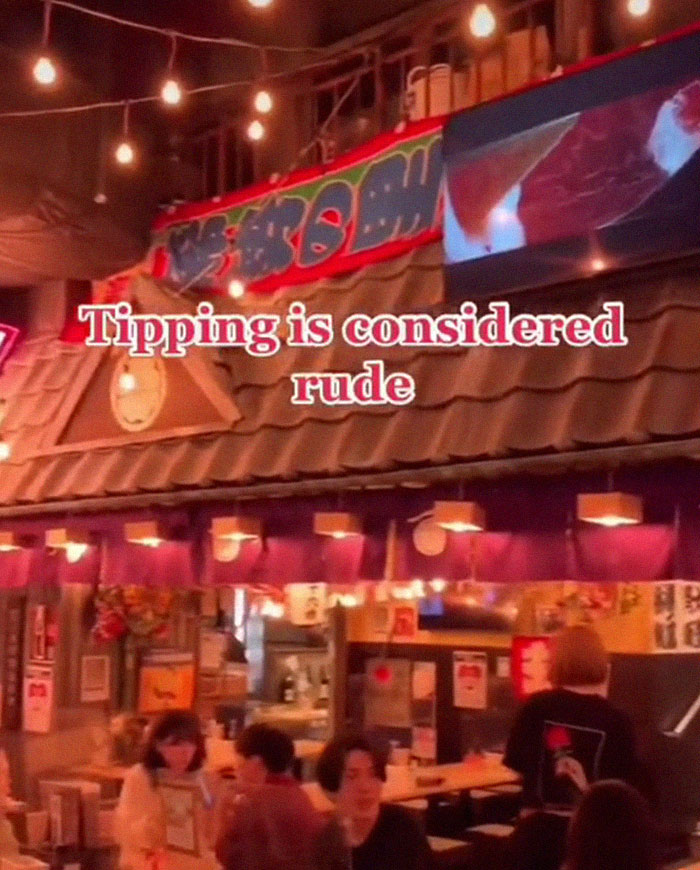 Unusual-Things-That-Are-Normal-In-Japan