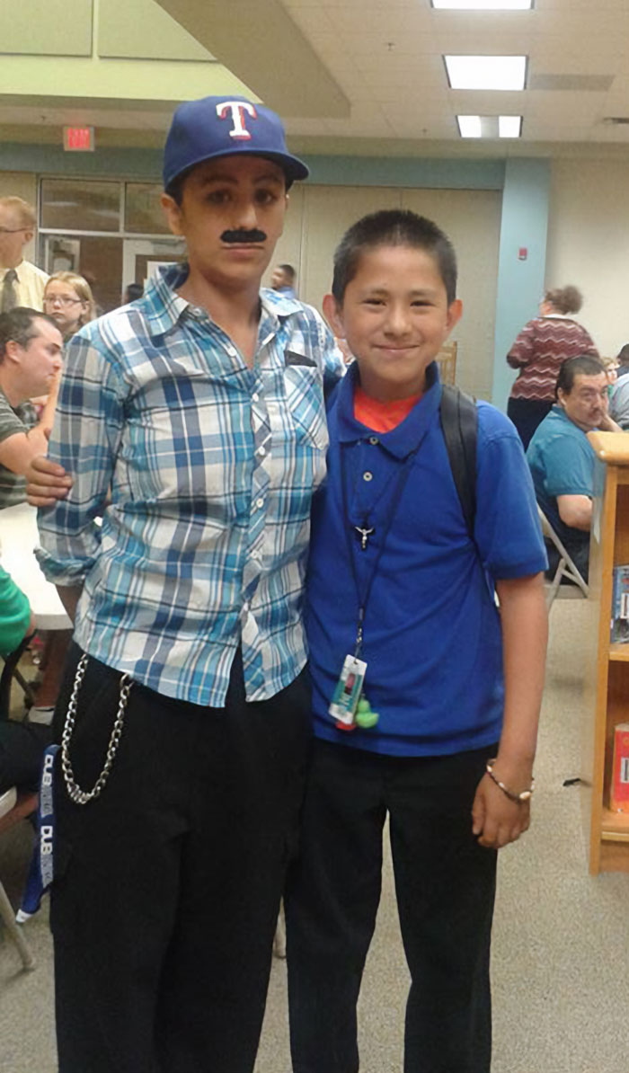 Single Mother Dressed Up As A Dad, So The Kid Wouldn’t Miss Donuts With Dad Day