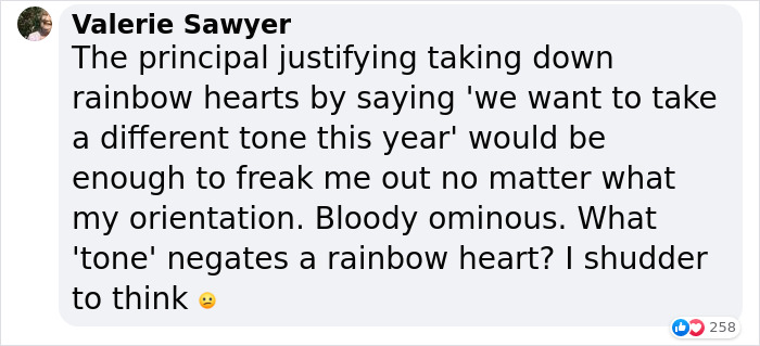 “I Was Freaked. The Kids Were Freaked Out”: Students Stage A Massive Walkout After A Lesbian Teacher Is Escorted Off Campus “I Was Freaked. The Kids Were Freaked Out”: Students Stage A Massive Walkout After A Lesbian Teacher Is Escorted Off Campus