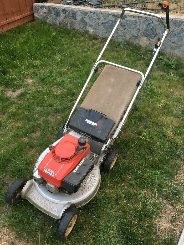 1984 Honda Lawnmower. Been In My Family 3 Generations, Still Starts On The First Pull!