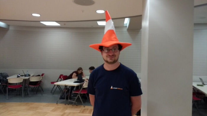 This Is Jean-Baptiste Kempf, The Creator Of The Vlc Media Player, He Refused Tens Of Millions Of Euros In Order To Keep Vlc Ads-Free. Merci, Jean!