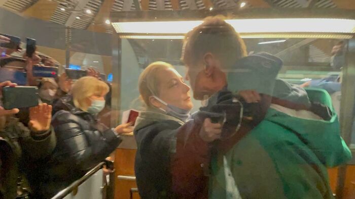 Alexei Navalny Bids Farewell To His Wife Yulia Before His Arrest
