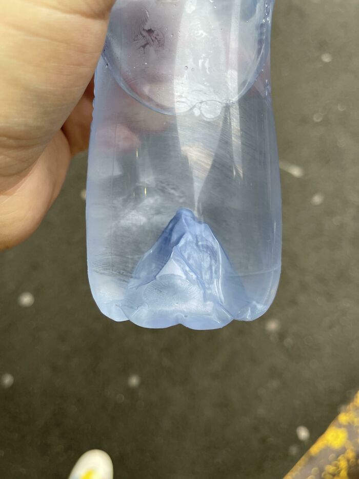 This Swiss Water Bottle Has The Mountain From Where The Water’s From In It