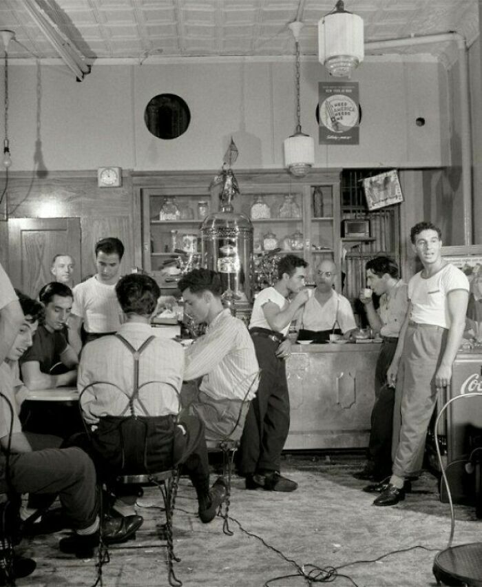 Italian-American Cafe, Macdougal Street, NY, 1942