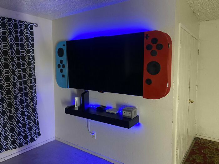 Turned My TV Into A Nintendo Switch