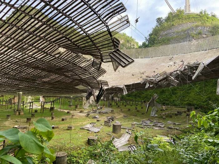 08/10/2020 - Arecibo Observatory, One Of The Largest Single-Aperture Radio Telescopes In The World, Has Suffered Extensive Damage After An Auxiliary Cable Snapped And Crashed Through The Telescope’s Reflector Dish