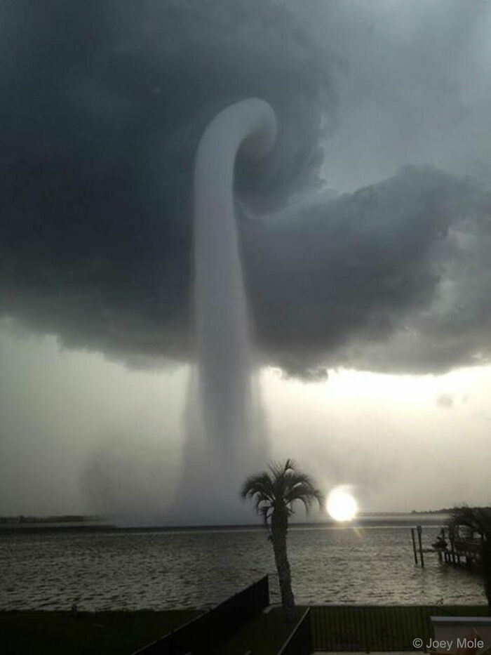 Una manga de agua en Florida