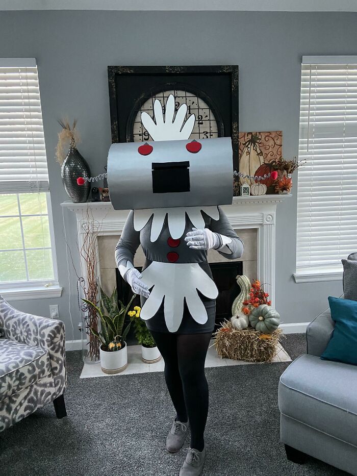 Rosey The Robot From The Jetsons. Handmade Costume By My Roommate