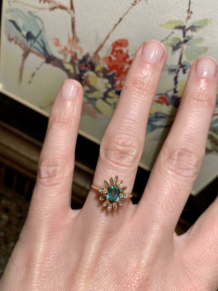 My Thrift Store Find. Emerald And Diamond 18k Gold Ring. $16