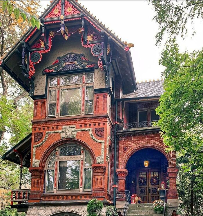 Hermann Weinhardt House Built In 1888 In Chicago, Il