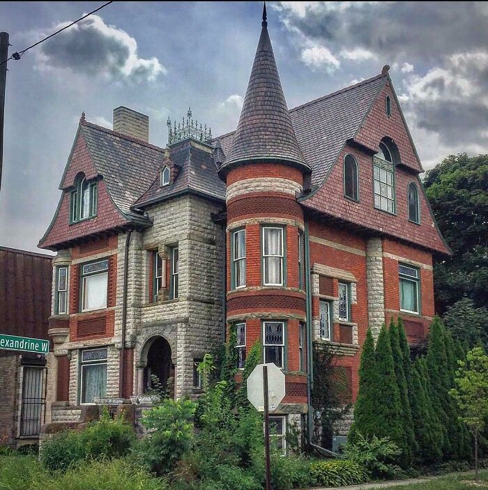 Built In 1891, The Hunter House, Detroit, Michigan