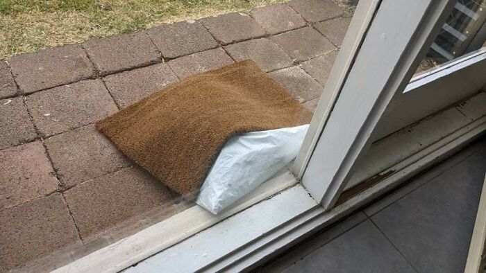 To Hide The Package At My Front Door .. Thanks Australia Post