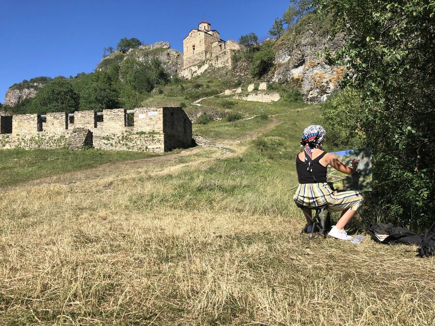 The Artist-Traveler Conquers The Mountain Peaks! (20 Amazing Pics!)