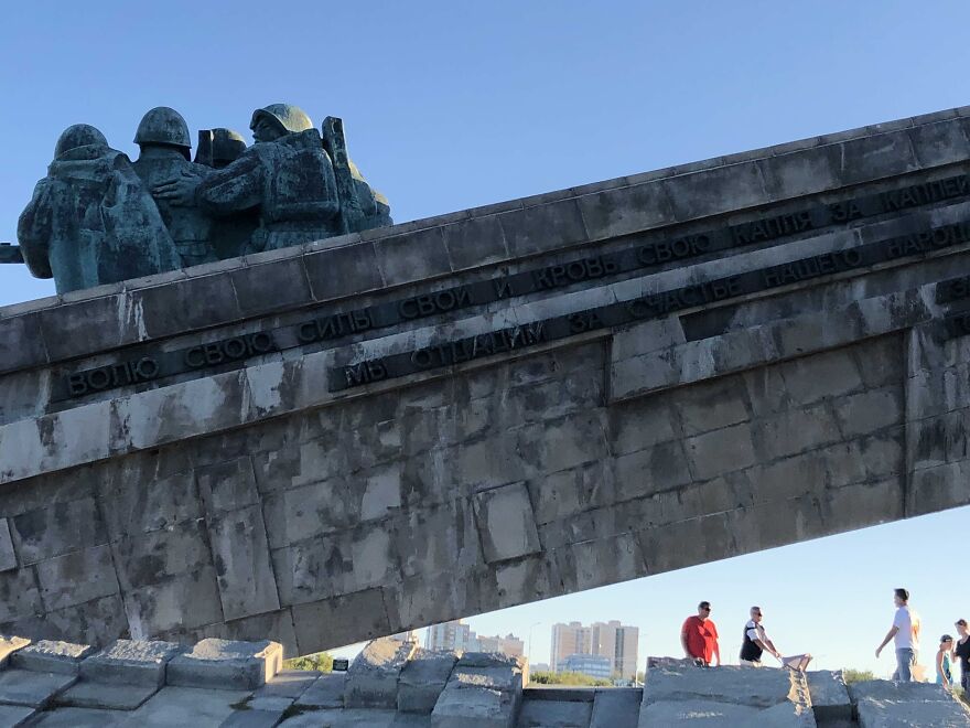 Mountains, Yachts, Ships, The Sea And Amazing Sunsets - All This Is Novorossiysk (25 Pics)