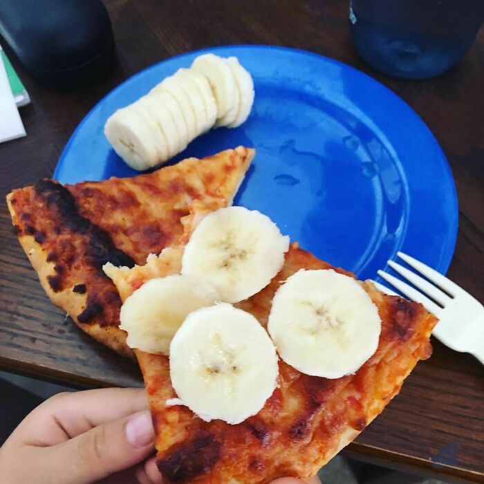 Me gusta la pizza con plátano