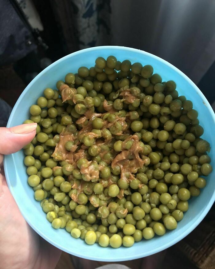 One Of My Weird Go To Meal Combos Recently. It’s Literally Just Cooked Peas With Some Peanut Butter Mixed In