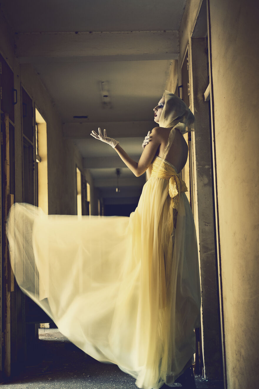 I Shot High Fashion In Abandoned Hospital I Shot High Fashion In Abandoned Hospital