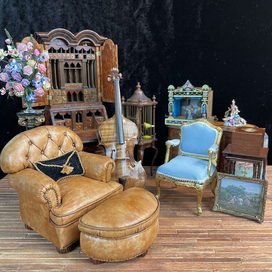 I Made Dollhouse Miniatures That Ain't No Little Girl Playthings (13 Pics) I Made Dollhouse Miniatures That Ain't No Little Girl Playthings (13 Pics)