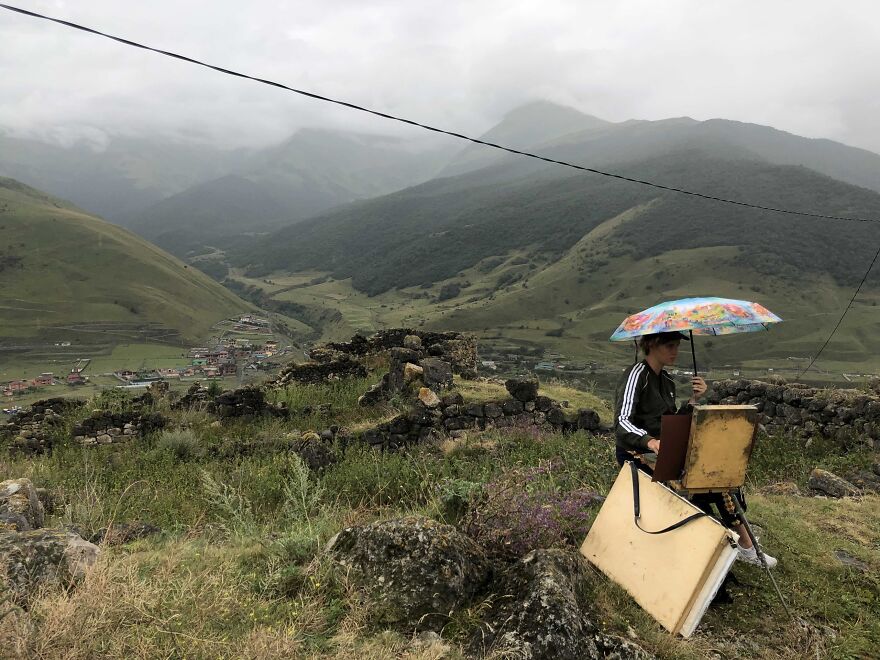 The Artist-Traveler Conquers The Mountain Peaks! (20 Amazing Pics!)