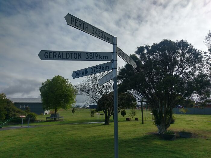 A Long Drive, Distance Sign In Australia