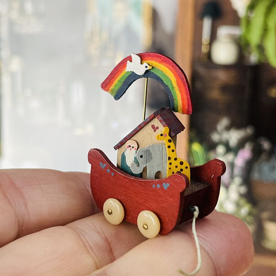 I Made Dollhouse Miniatures That Ain't No Little Girl Playthings (13 Pics) I Made Dollhouse Miniatures That Ain't No Little Girl Playthings (13 Pics)