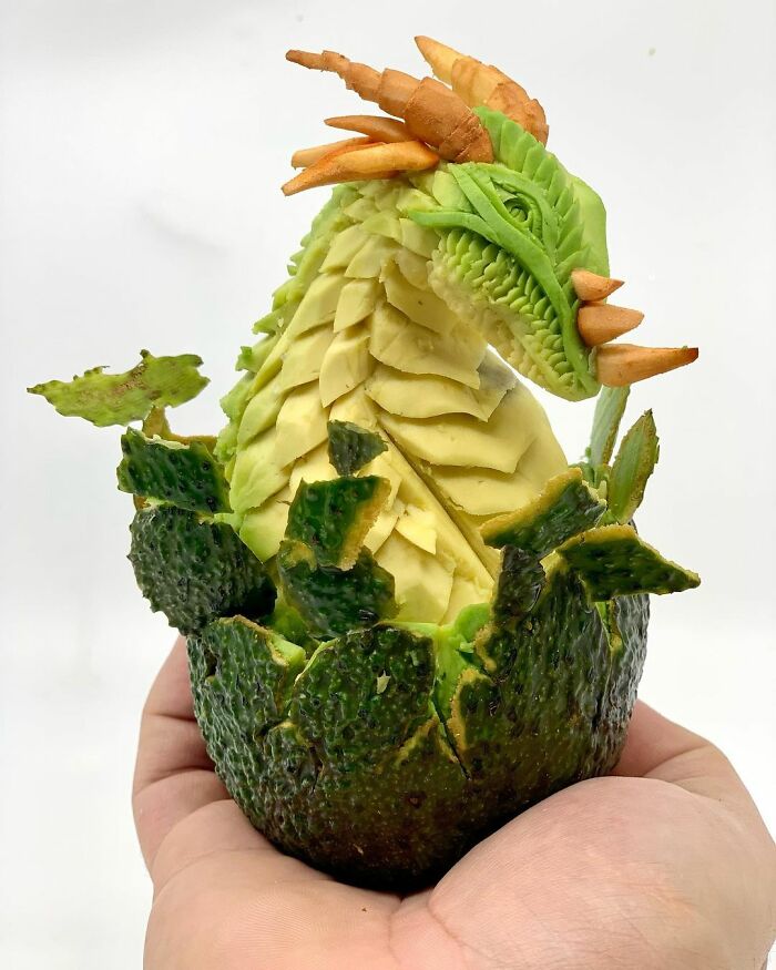 Italian Artist Makes Amazing Sculptures Using Avocados