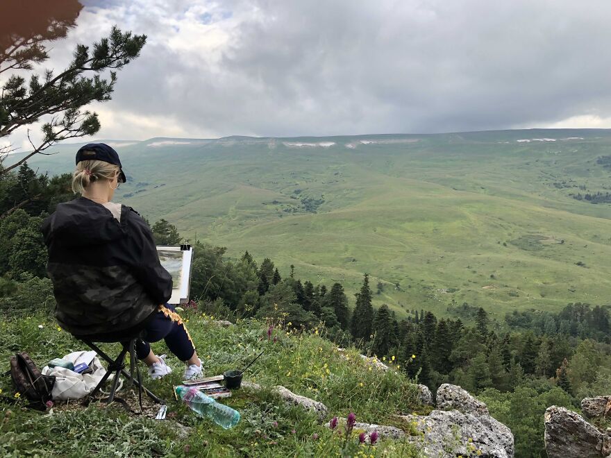 The Artist-Traveler Conquers The Mountain Peaks! (20 Amazing Pics!)