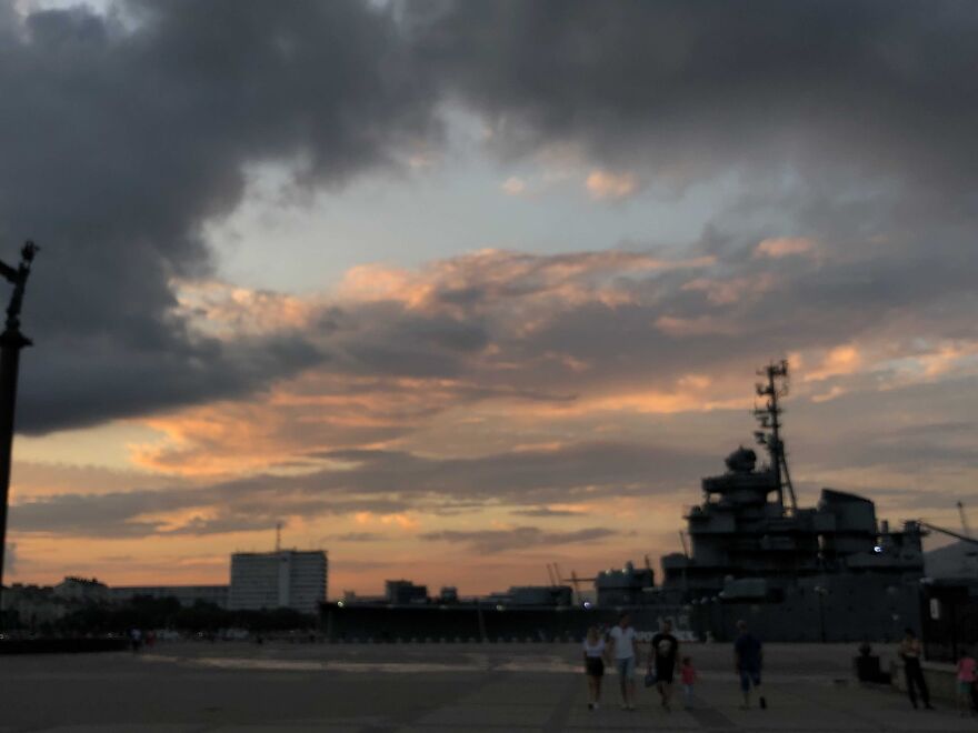 Mountains, Yachts, Ships, The Sea And Amazing Sunsets - All This Is Novorossiysk (25 Pics)