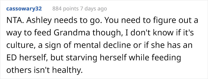 Guy Asks His Girlfriend Not To Eat So Much At His Grandma's House, Asks If He's In The Wrong After She Yells At Him Guy Asks His Girlfriend Not To Eat So Much At His Grandma's House, Asks If He's In The Wrong After She Yells At Him
