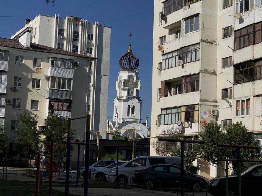 Mountains, Yachts, Ships, The Sea And Amazing Sunsets - All This Is Novorossiysk (25 Pics)