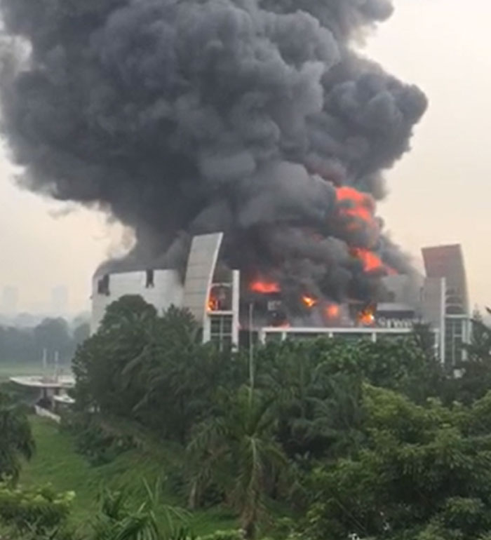Mega Church Burning Caught Fire. Luckily There Were 0 Casualties