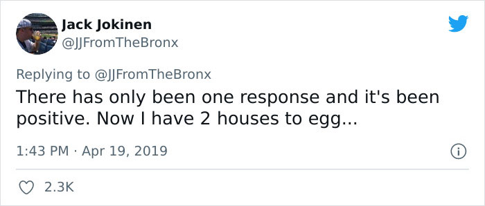 Entitled Couple Wants Neighbors To Cook For Them And Do Their Housework Because They Are Having A Baby, Get Slammed On Twitter