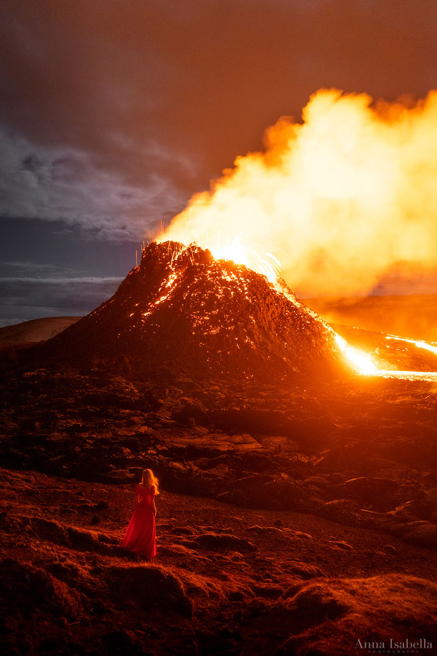 Eruption-Series-Iceland-Volcano-Anna-Isabella-Photography
