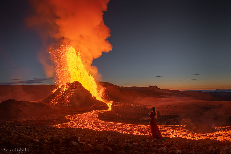 Eruption-Series-Iceland-Volcano-Anna-Isabella-Photography