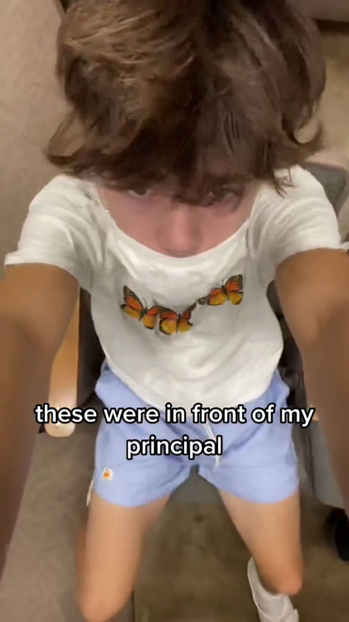 Teen Wears Clothes To School That Would Get Him Dress Coded If He Were A Girl, Proves Just How Sexist It Is After No One Says Anything Teen Wears Clothes To School That Would Get Him Dress Coded If He Were A Girl, Proves Just How Sexist It Is After No One Says Anything