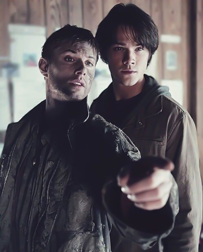 Dean Winchester and Sam Winchester next to each other