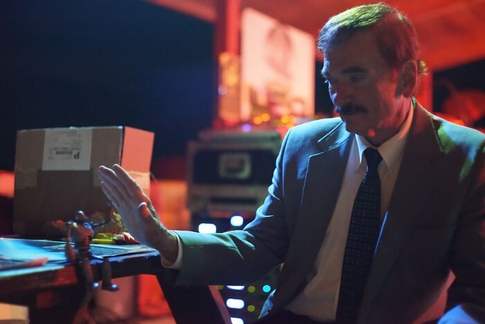 Iron Giant Loves Nature Iron Giant Loves Nature