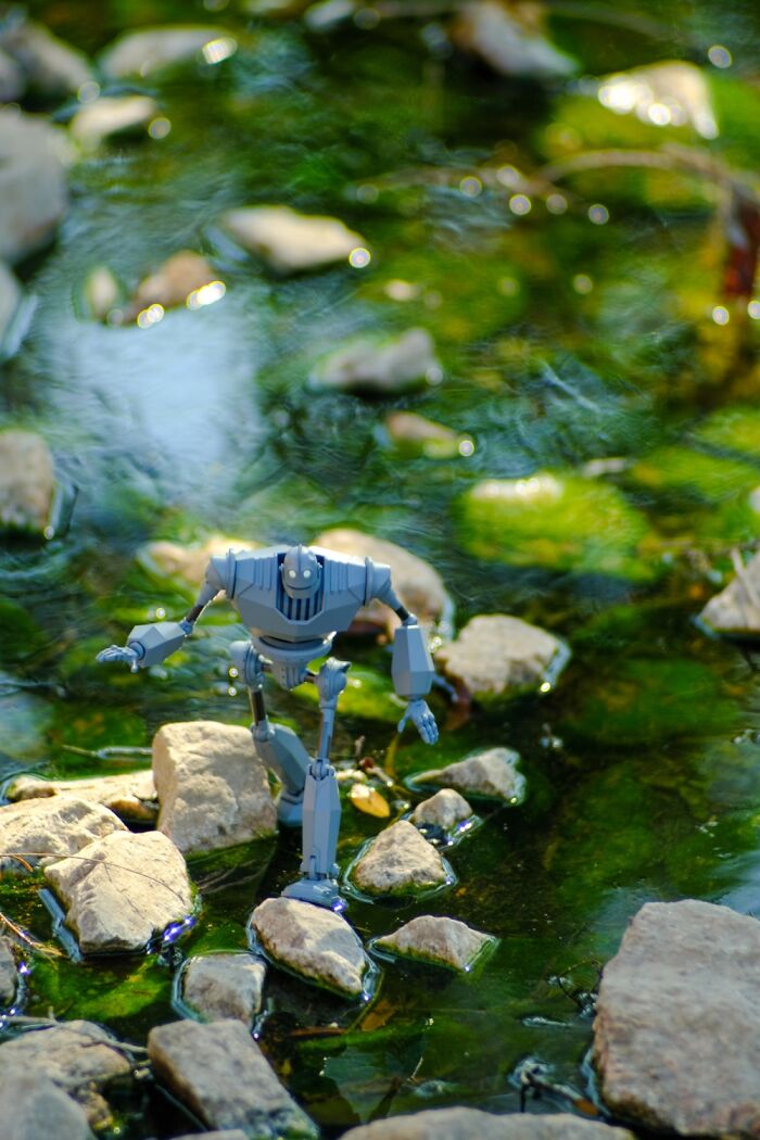Iron Giant Loves Nature