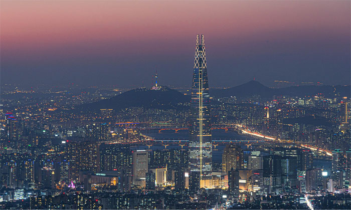 TikToker Explains How The Korean Age System Differs From The International One TikToker Explains How The Korean Age System Differs From The International One