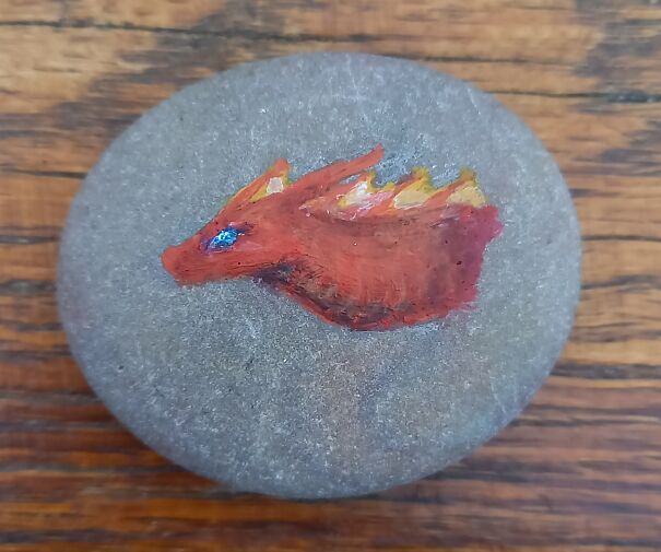 painted_stone_dragon_art_by_squiggle-613cdb151f6ed.jpg