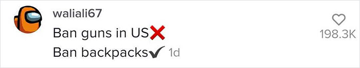 Students Can't Believe The Ridiculous US School Backpack Ban, Improvise With Random Household Items Students Can't Believe The Ridiculous US School Backpack Ban, Improvise With Random Household Items