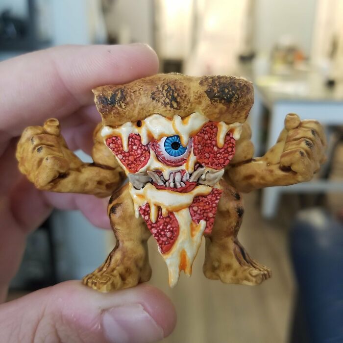 I Designed, 3D Printed, And Hand-Painted This Mini Pizza Monster