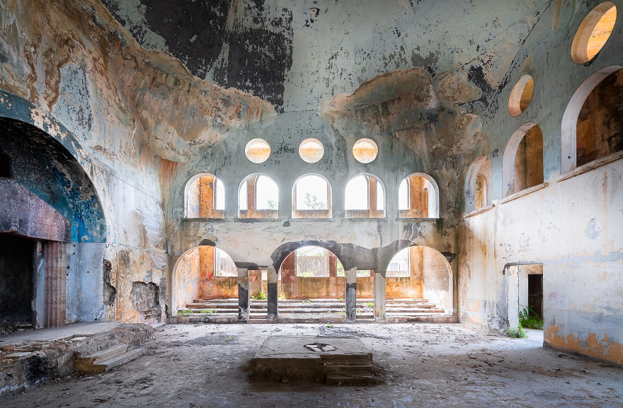 11 Photos Of The Abandoned Synagogue In Bhamdoun - Lebanon