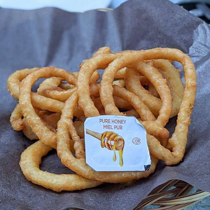 Who Would've Thought That ⁣⁣i'd Be Eating Onion Rings With Honey